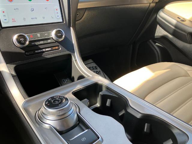 Certified 2024 Ford Edge SEL w/ Convenience Package AWD/4WD image 23