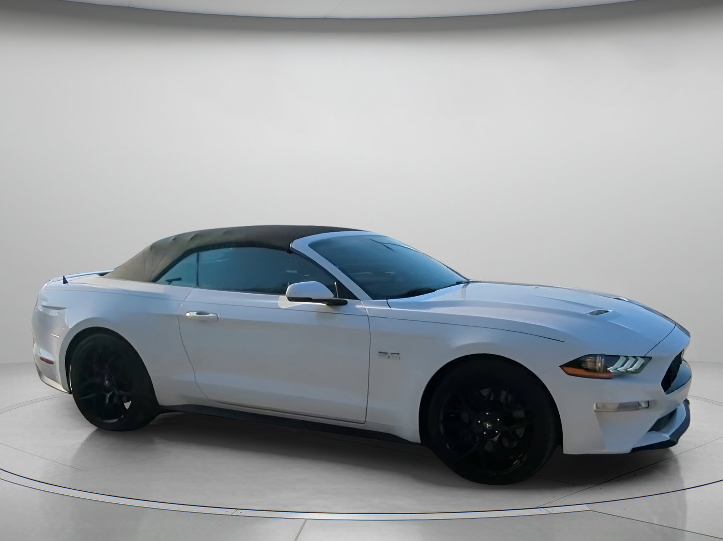 Certified 2020 Ford Mustang GT Premium w/ Equipment Group 401A image 34