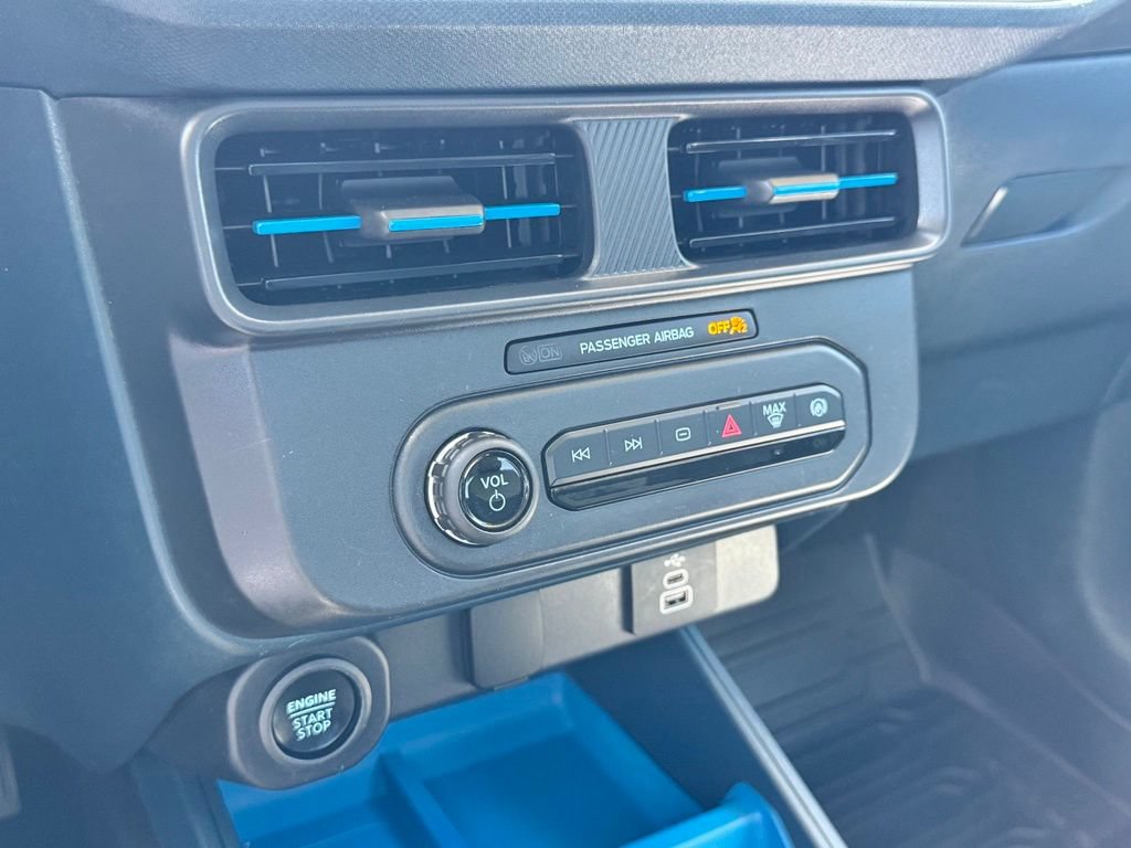 Certified 2025 Ford Maverick XLT FWD image 30