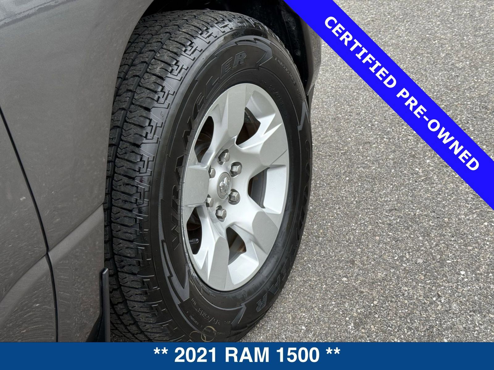 Used 2021 RAM 1500 Big Horn image 13