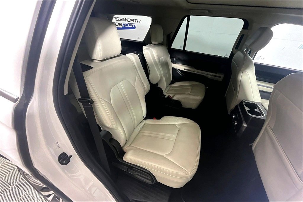 Certified 2021 Ford Expedition Platinum image 23