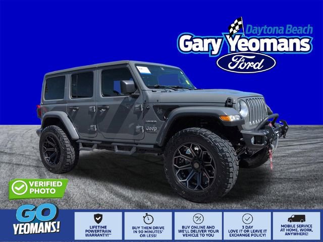 Used 2022 Jeep Wrangler Unlimited Sahara w/ Cold Weather Group AWD/4WD image 1