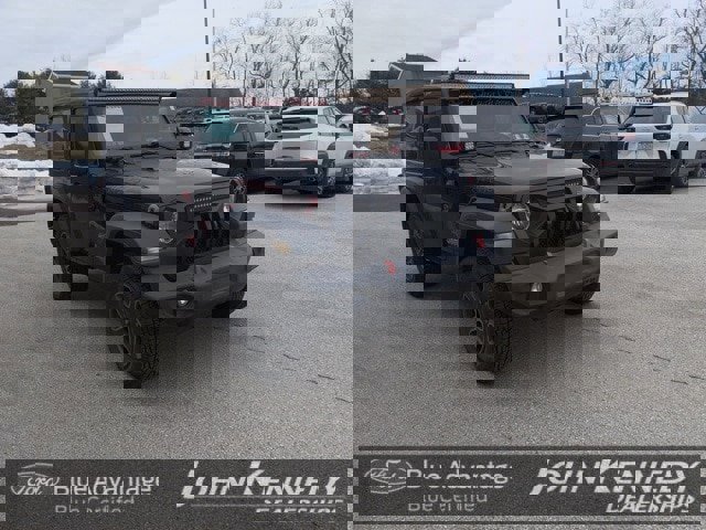 Used 2018 Jeep Wrangler Sport image 7