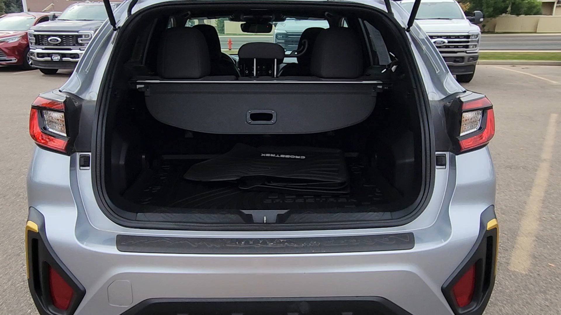 Used 2024 Subaru Crosstrek 2.5i Sport w/ Crosstrek Mirror Package AWD/4WD image 39