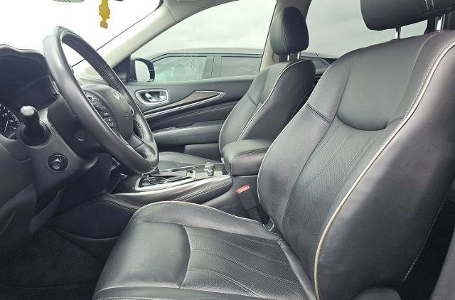 Used 2020 INFINITI QX60 Luxe w/ Essential Package FWD image 6