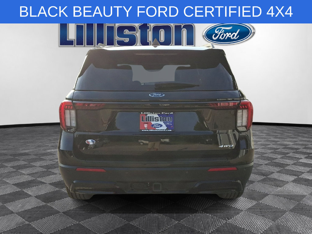 Certified 2025 Ford Explorer ST-Line AWD/4WD image 5