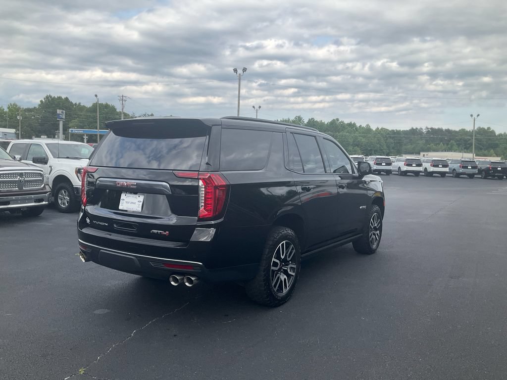 Used 2023 GMC Yukon AT4 w/ AT4 Premium Plus Package AWD/4WD image 5