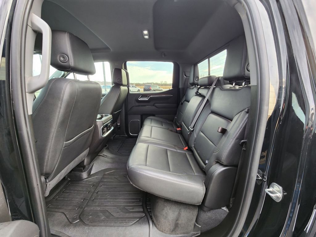 Used 2022 GMC Sierra 1500 SLT w/ SLT Premium Plus Package image 26