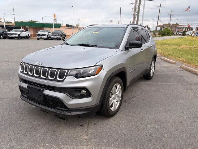 Used 2022 Jeep Compass Latitude w/ Convenience Group image 3