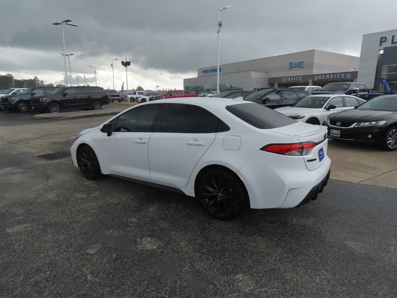 Used 2023 Toyota Corolla SE FWD image 11