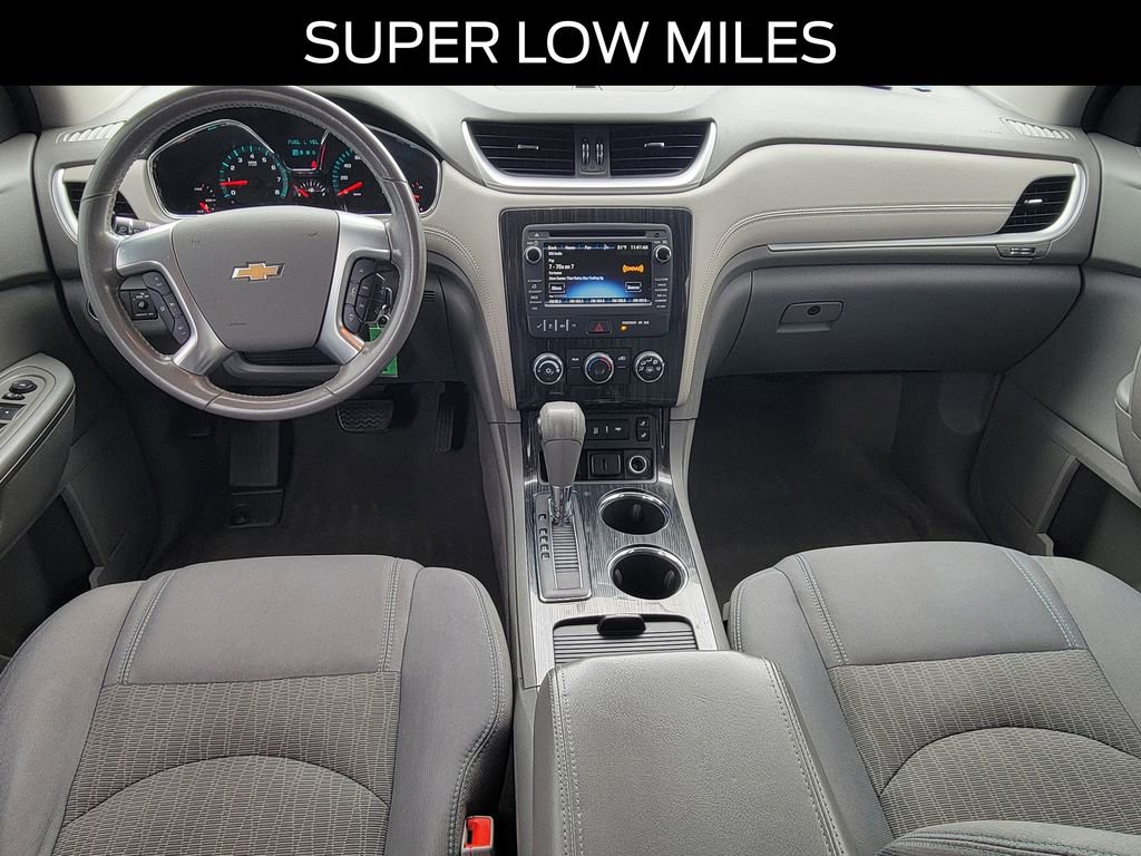 Used 2017 Chevrolet Traverse LT w/ Style and Technology Package AWD/4WD image 7