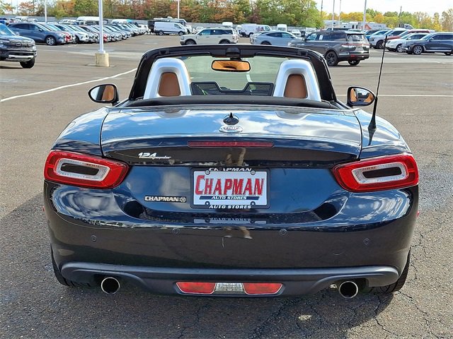 Used 2018 FIAT 124 Spider Lusso w/ Convenience Group image 3