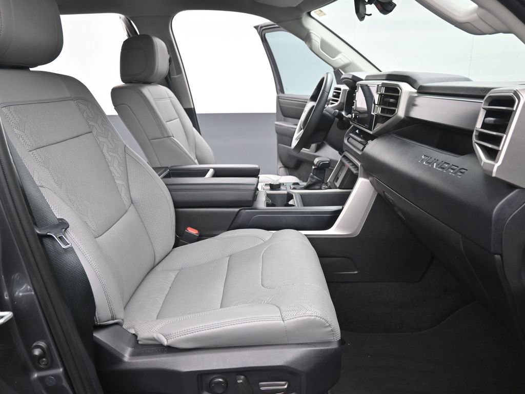 Used 2024 Toyota Tundra SR5 image 29