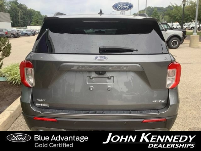 Certified 2023 Ford Explorer XLT w/ Equipment Group 202A AWD/4WD image 4
