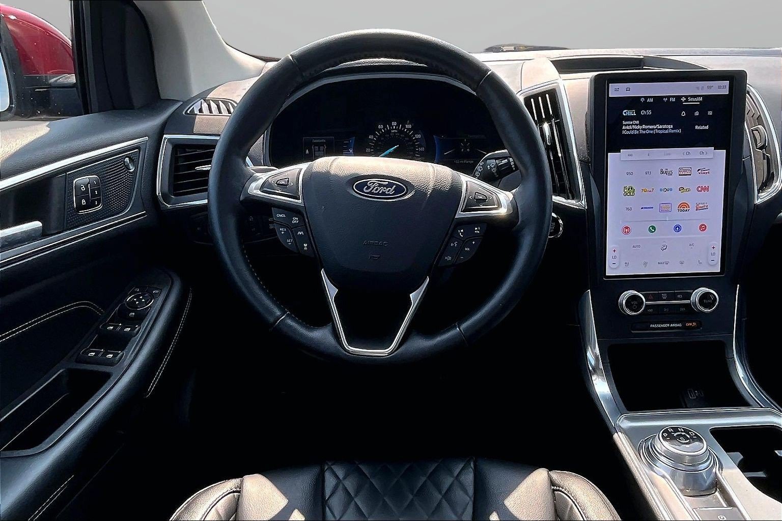 Certified 2023 Ford Edge Titanium AWD/4WD image 5