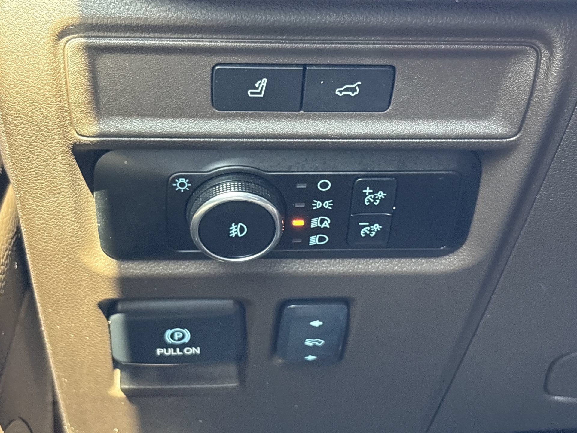 Certified 2024 Ford Expedition King Ranch AWD/4WD image 15