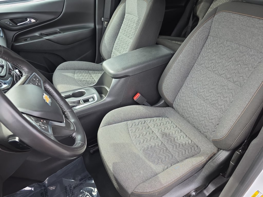 Used 2022 Chevrolet Equinox LT AWD/4WD image 13