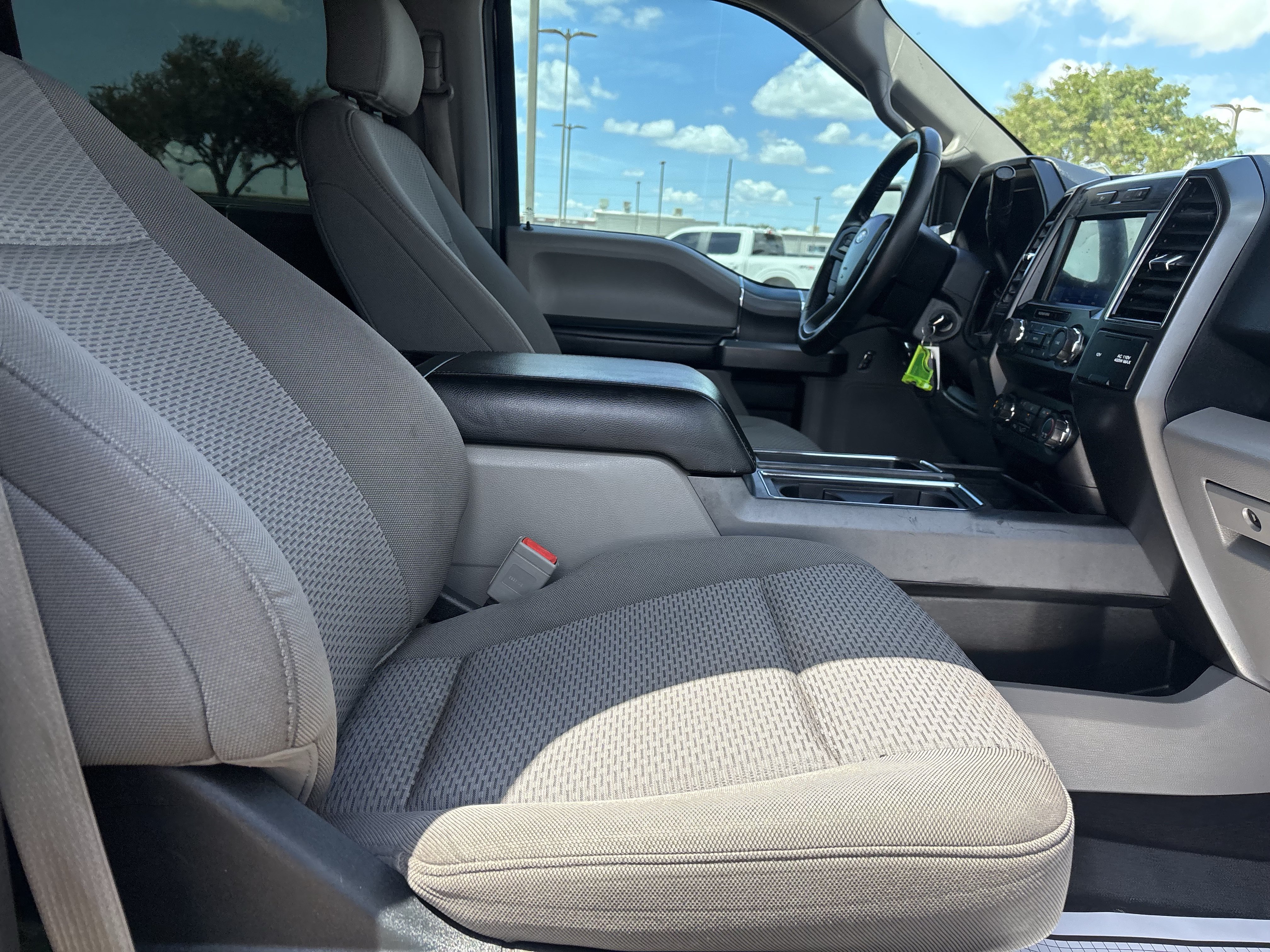 Certified 2020 Ford F150 XLT w/ Equipment Group 302A Luxury RWD image 19
