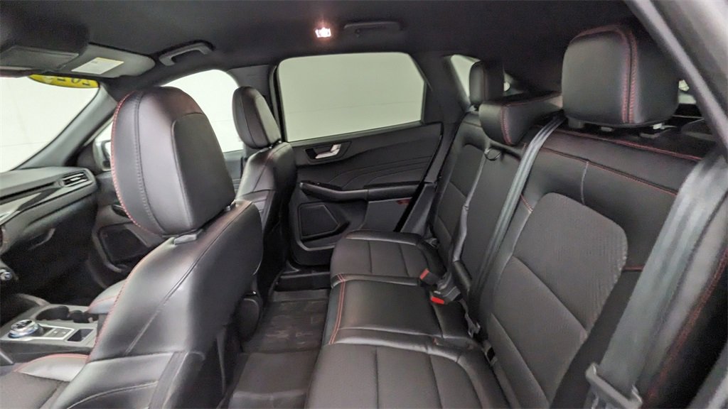 Certified 2023 Ford Escape ST-Line Elite image 34