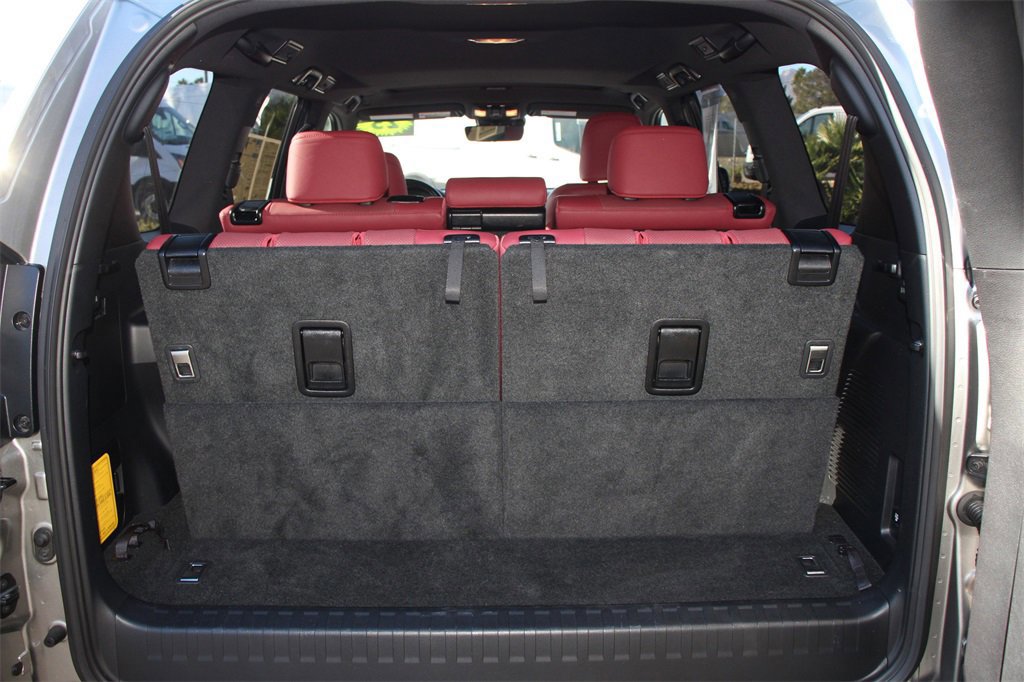Used 2023 Lexus GX 460 Premium image 25