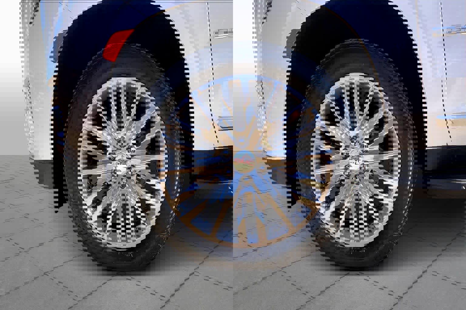 Used 2023 GMC Yukon Denali image 12