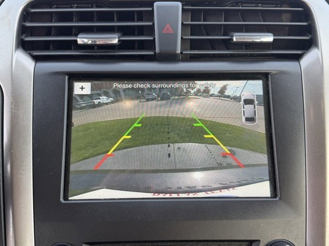 Certified 2017 Ford Fusion SE w/ Fusion SE Technology Package image 16