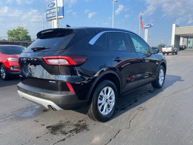 Certified 2023 Ford Escape Active w/ Tech Pack #2 image 3