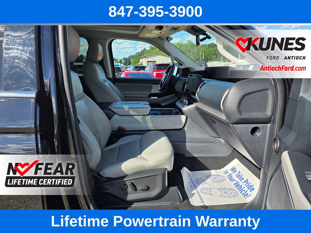 Certified 2025 Ford Expedition Active AWD/4WD image 40