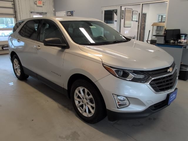 Certified 2019 Chevrolet Equinox LS w/ LS Convenience Package FWD image 7