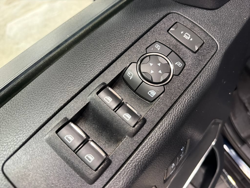 Certified 2021 Ford F250 Lariat w/ Lariat Value Package AWD/4WD image 18