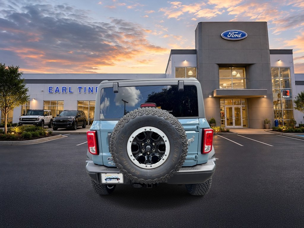 Certified 2023 Ford Bronco Black Diamond w/ Sasquatch Package AWD/4WD image 7