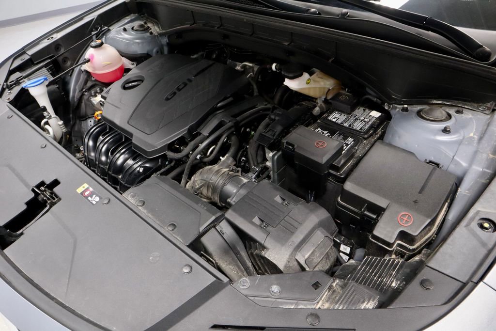 Used 2023 Kia Sorento LX FWD image 17