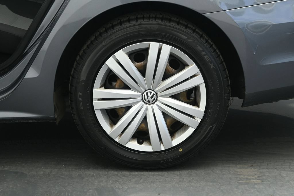 Used 2017 Volkswagen Jetta S FWD image 18