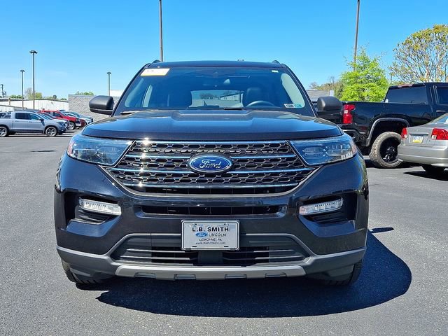 Certified 2023 Ford Explorer XLT w/ Equipment Group 202A AWD/4WD image 2