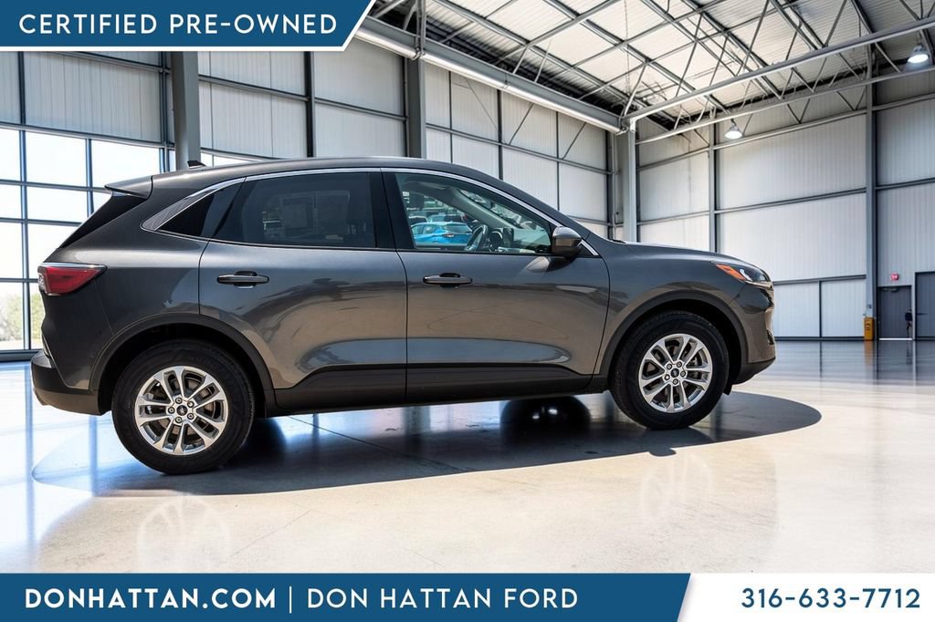 Certified 2020 Ford Escape SE AWD/4WD image 33