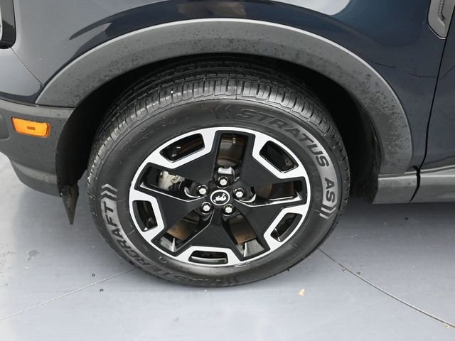 Certified 2023 Ford Bronco Sport Outer Banks w/ Tech Package image 9