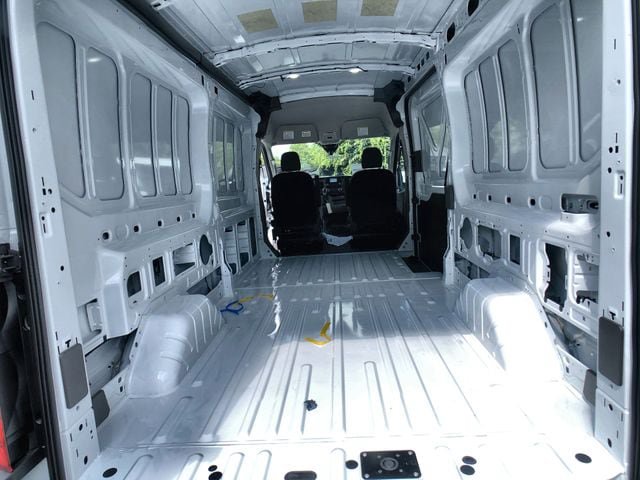 Certified 2023 Ford Transit 250 Medium Roof RWD image 22