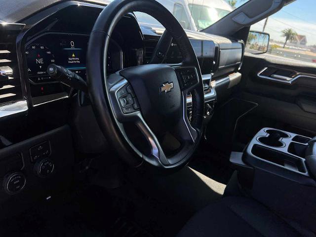 Used 2025 Chevrolet Silverado 1500 LT image 20