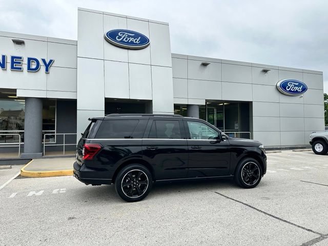 Certified 2023 Ford Expedition Limited AWD/4WD image 28