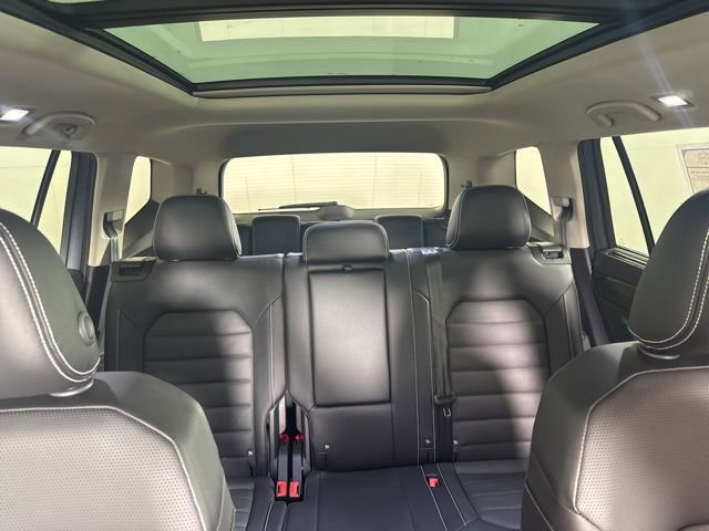 Used 2025 Volkswagen Atlas SEL image 15