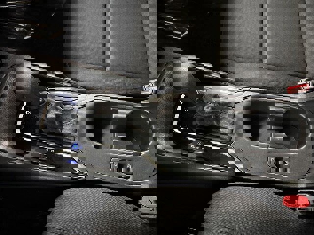 Used 2023 Toyota Corolla LE image 11