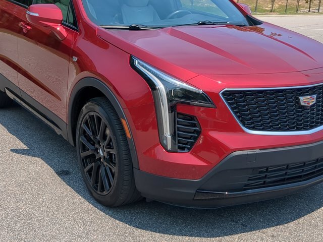 Used 2023 Cadillac XT4 Sport FWD image 10