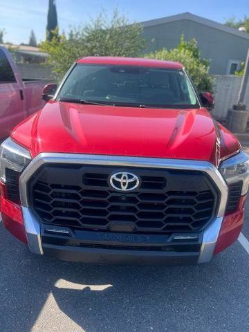 Used 2022 Toyota Tundra Limited w/ TRD Off-Road Package AWD/4WD image 3