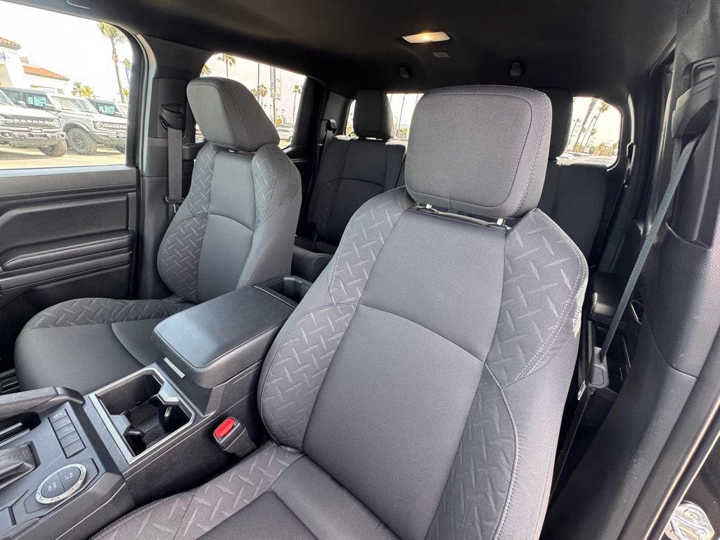 Used 2025 Toyota Tacoma SR5 image 19