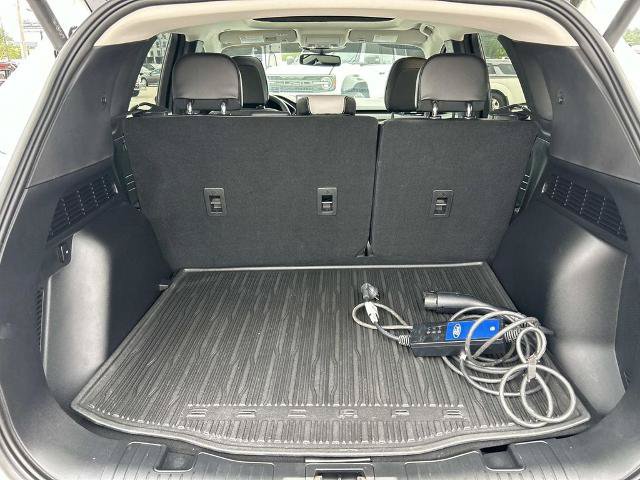 Certified 2024 Ford Escape SE w/ PHEV Premium Package FWD image 20