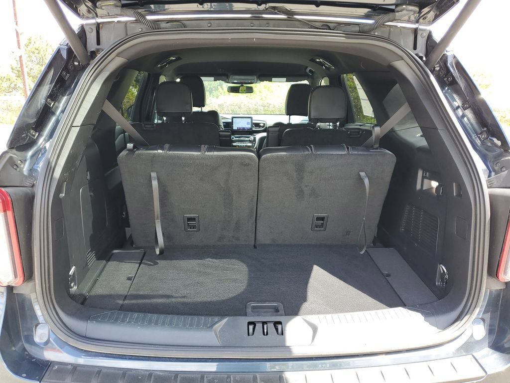 Certified 2023 Ford Explorer ST w/ ST Street Pack AWD/4WD image 7