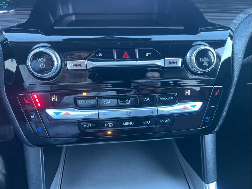 Certified 2021 Ford Explorer Limited w/ Equipment Group 301A image 46