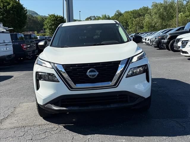 Used 2022 Nissan Rogue S AWD/4WD image 9