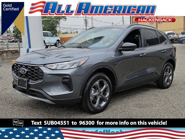 Certified 2025 Ford Escape ST-Line w/ Tech Pack #1 AWD/4WD image 1