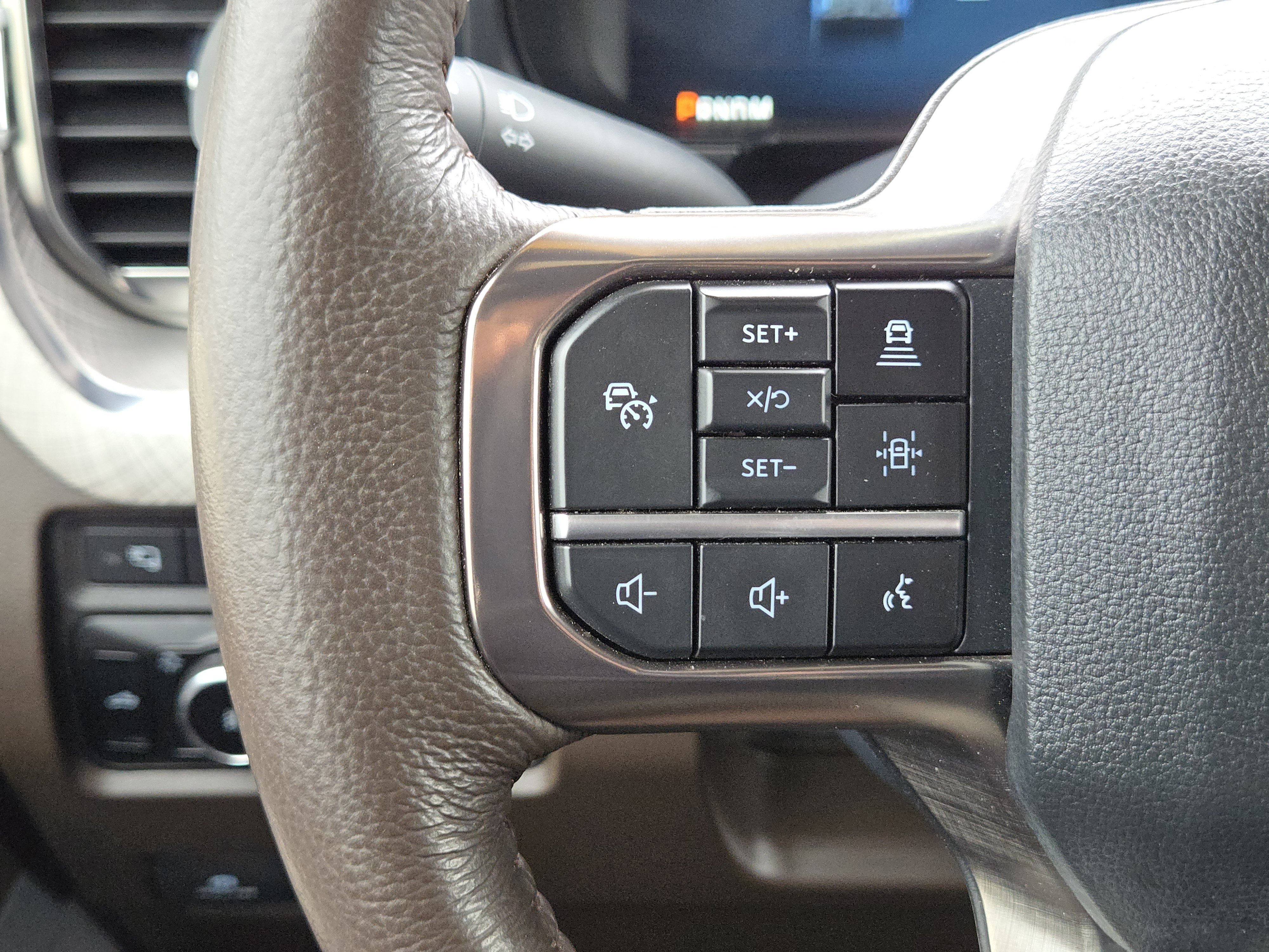 Certified 2024 Ford F250 King Ranch AWD/4WD image 28